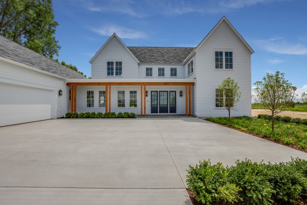 Concrete Driveway Service in Bowling Green