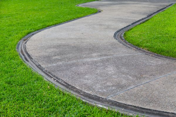 Concrete Sidewalk Construction in Bowling Green