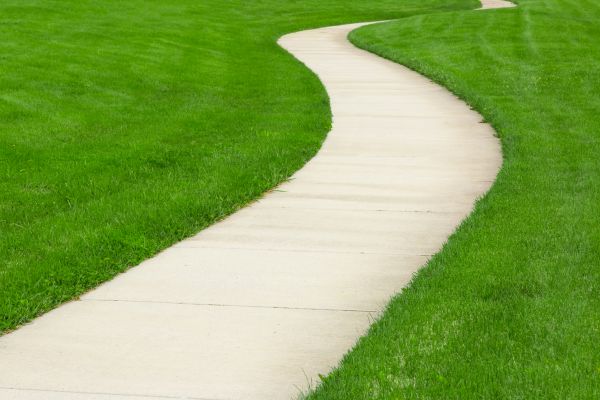 Walkway Building in Bowling Green