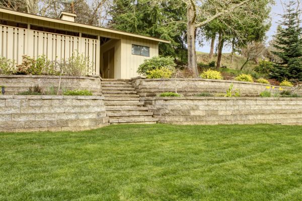Retaining Wall Construction in Bowling Green
