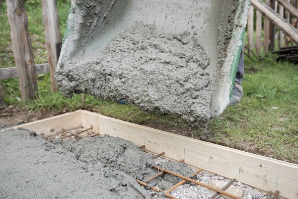 Yard Concrete Pouring in Bowling Green