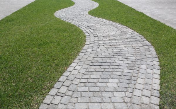 Footpath Paving in Bowling Green