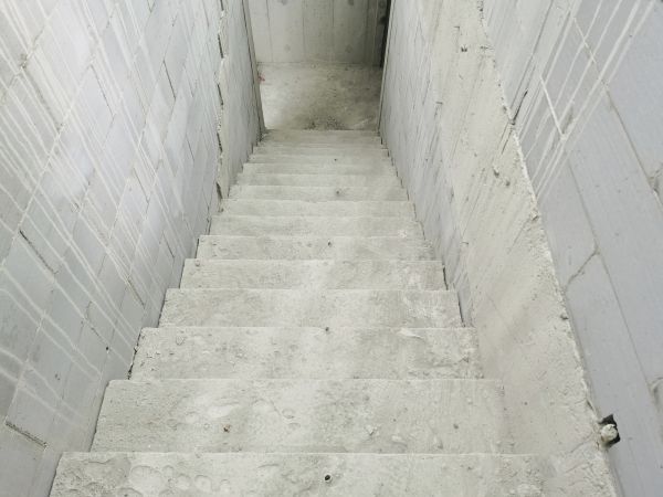 Step Pouring in Bowling Green