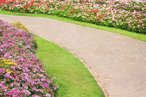 Concrete Walkway Service in Bowling Green
